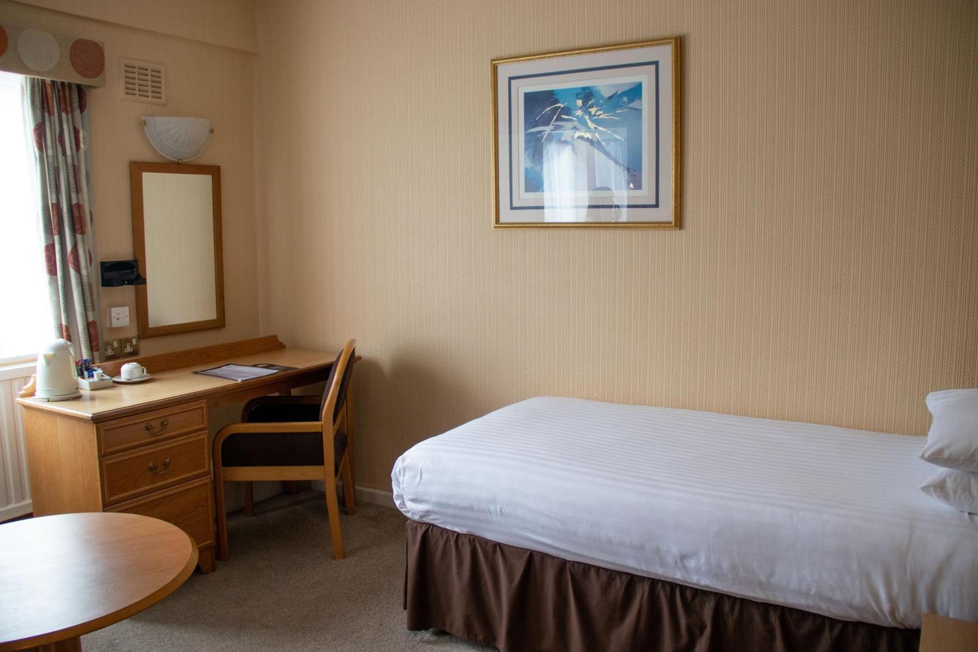 Alma Lodge Hotel Stockport Ngoại thất bức ảnh